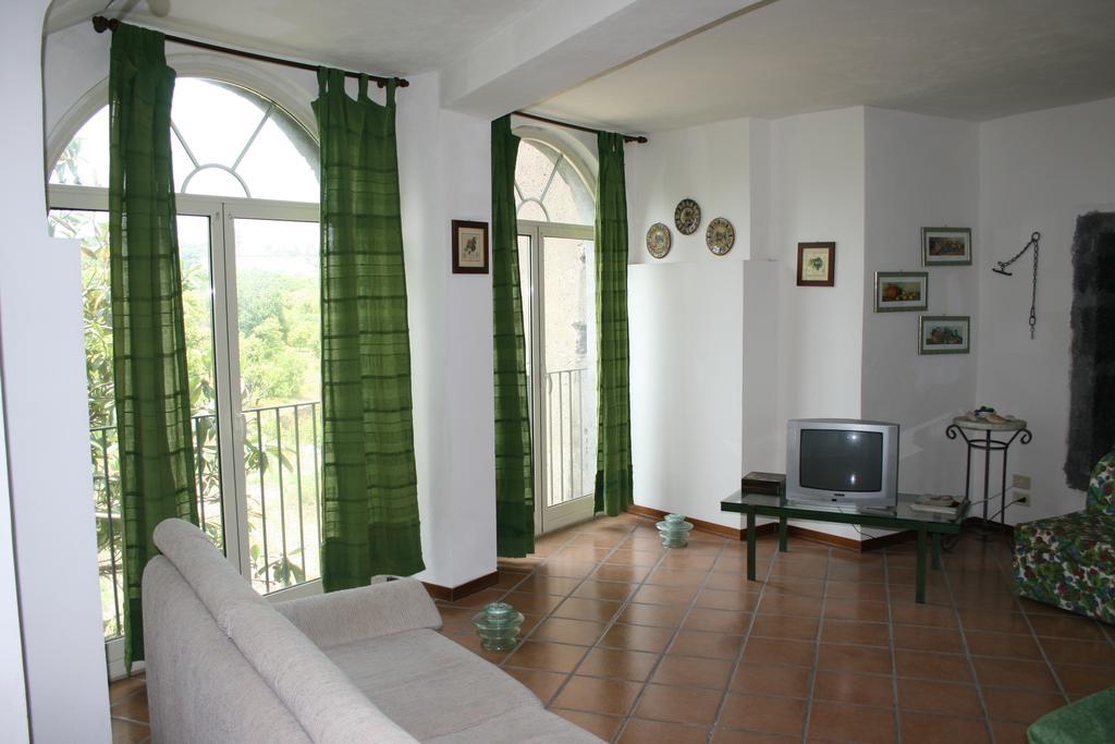 Villa Dei Leoni Санта Текла Стая снимка